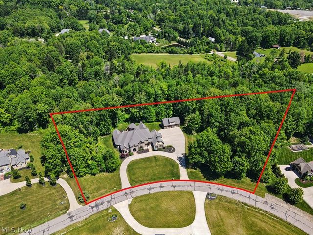215 Brighton Lane, Peninsula, OH 44264