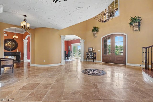 215 Brighton Lane, Peninsula, OH 44264