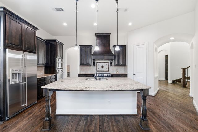 112 Aransas Drive, Irving, TX 75039