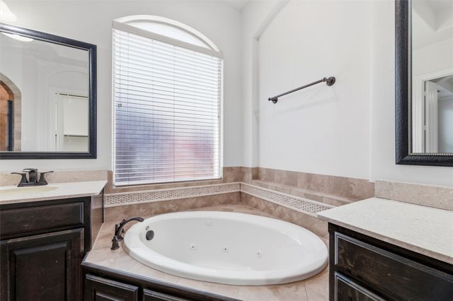 112 Aransas Drive, Irving, TX 75039