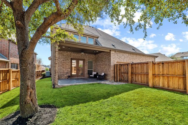 112 Aransas Drive, Irving, TX 75039
