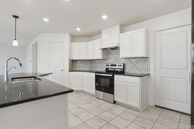 11527 Arabette, San Antonio, TX 78245