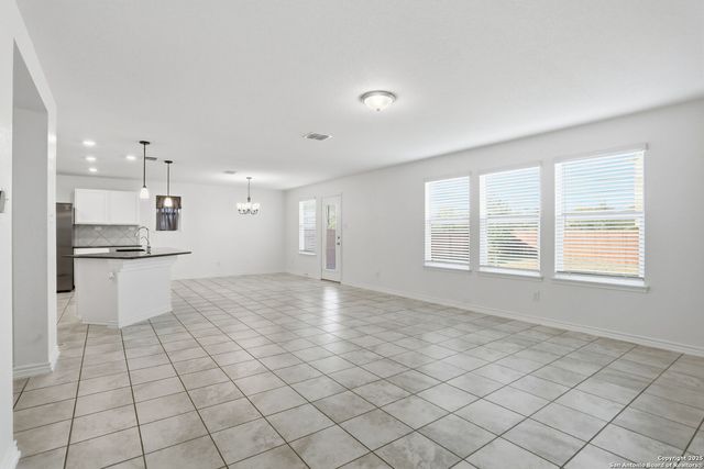 11527 Arabette, San Antonio, TX 78245