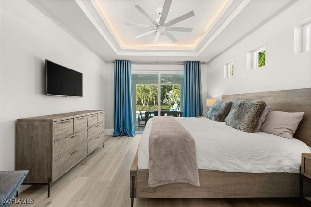 1963 Bethany PL, Naples, FL 34109