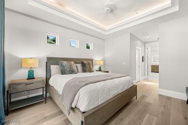 1963 Bethany PL, Naples, FL 34109