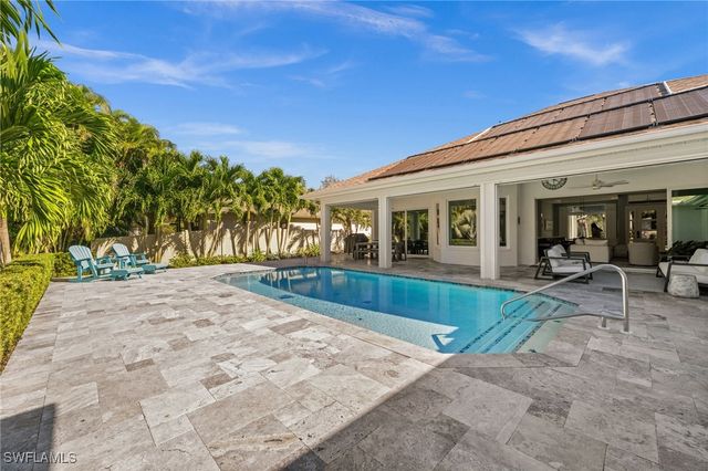 1963 Bethany PL, Naples, FL 34109