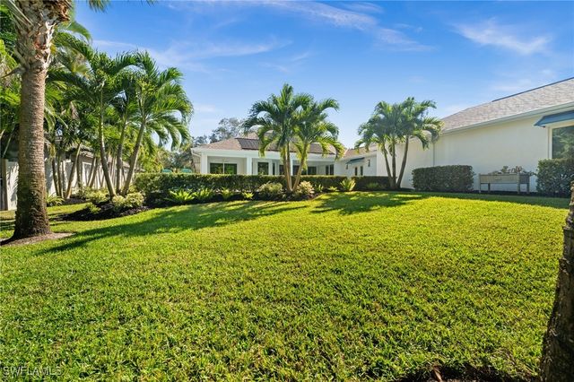 1963 Bethany PL, Naples, FL 34109