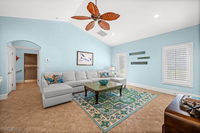 1963 Bethany PL, Naples, FL 34109