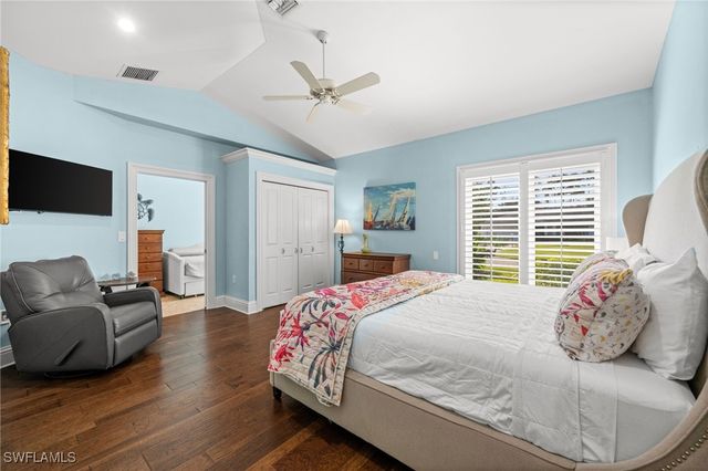 1963 Bethany PL, Naples, FL 34109