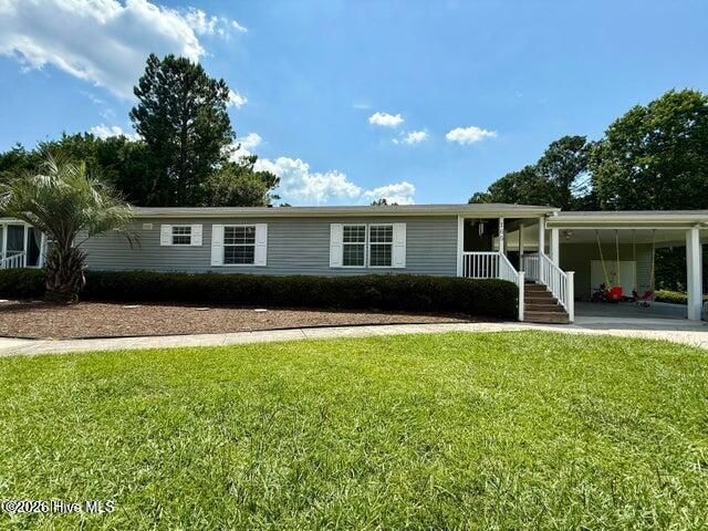 165 Hewett Burton Road SE, Leland, NC 28451