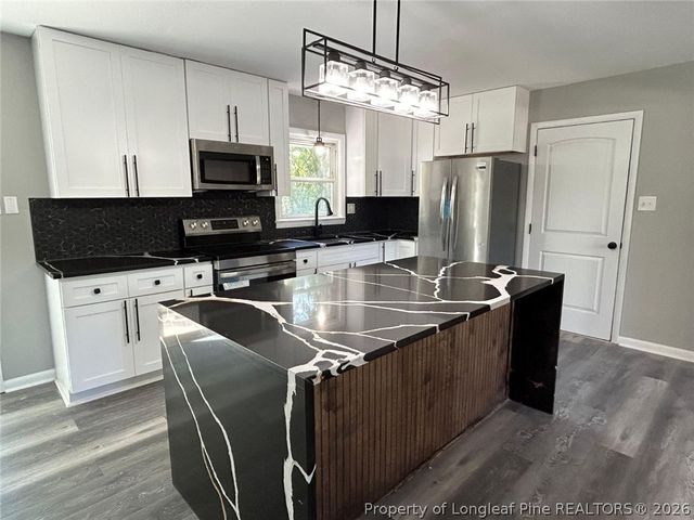 7513 Paxton Drive, Fayetteville, NC 28303