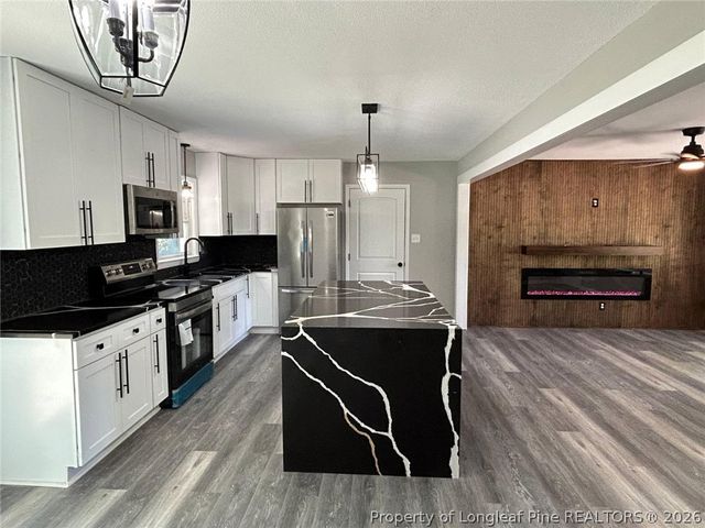 7513 Paxton Drive, Fayetteville, NC 28303