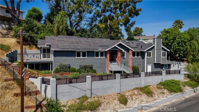 5335 Campo Road, Woodland Hills, CA 91364