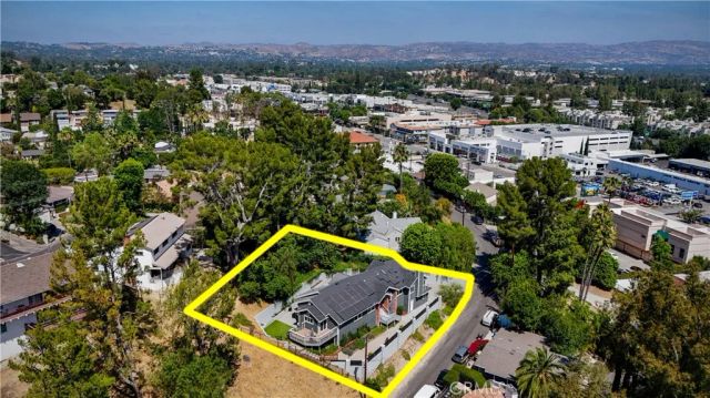 5335 Campo Road, Woodland Hills, CA 91364