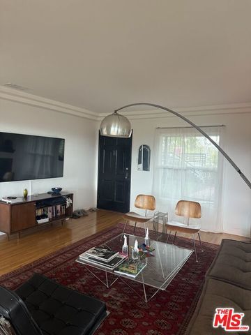 2035 Park Drive, Los Angeles, CA 90026