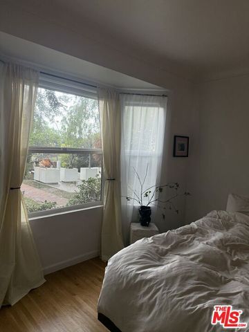 2035 Park Drive, Los Angeles, CA 90026