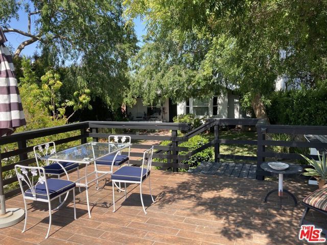 2035 Park Drive, Los Angeles, CA 90026