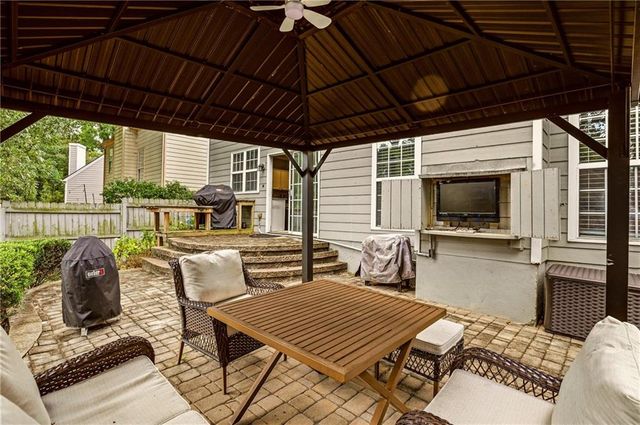 4998 Bright Hampton Drive SE, Atlanta, GA 30339