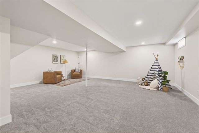 32 Hawkes, Penfield, NY 14580