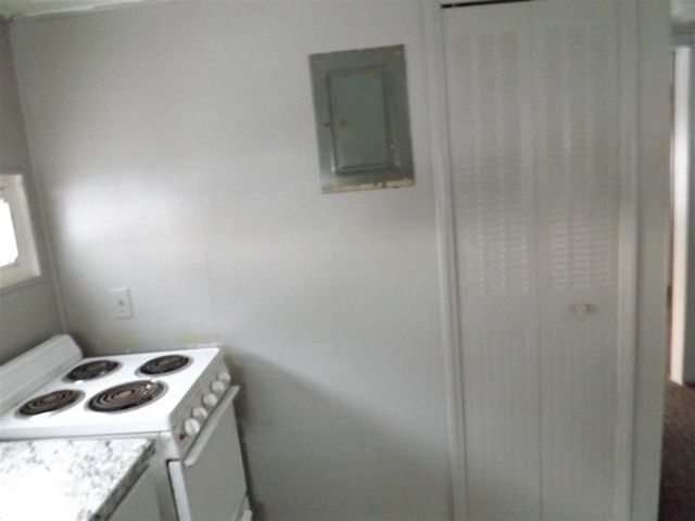 163 Lincoln Alley, Vestaburg, MI 48891