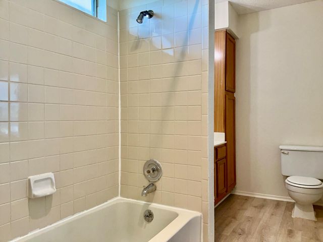 12120 Thompkins DR B, Austin, TX 78753