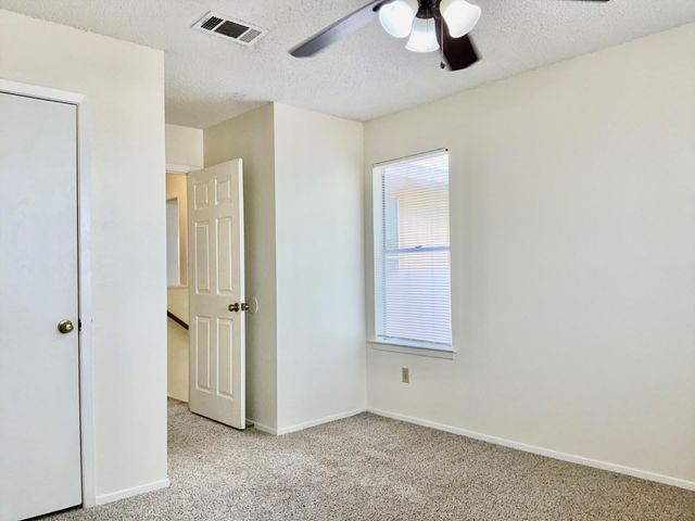 12120 Thompkins DR B, Austin, TX 78753