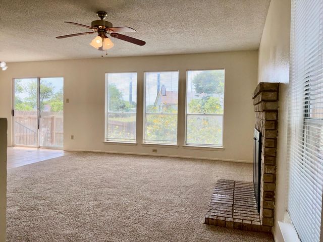12120 Thompkins DR B, Austin, TX 78753