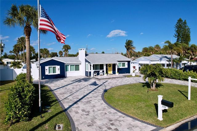 220 40TH AVENUE, St Pete Beach, FL 33706