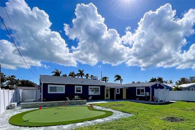 220 40TH AVENUE, St Pete Beach, FL 33706