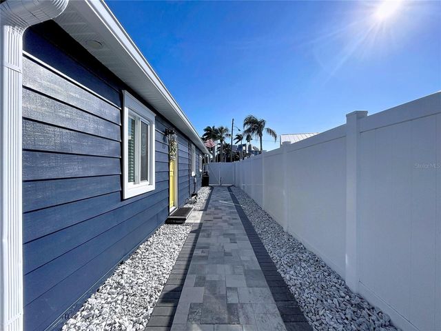 220 40TH AVENUE, St Pete Beach, FL 33706