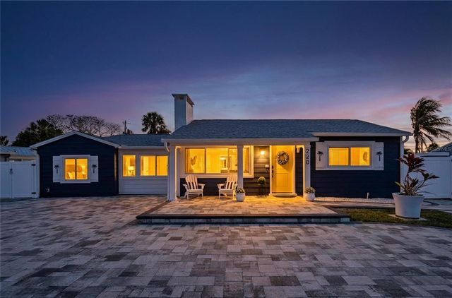 220 40TH AVENUE, St Pete Beach, FL 33706