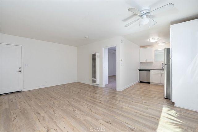 2703 Curtis Avenue E, Redondo Beach, CA 90278