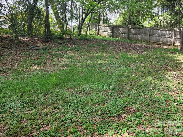 221 Auten Circle, Mount Holly, NC 28120