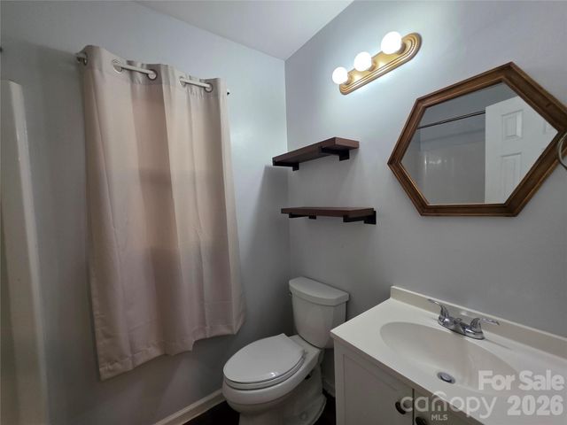 221 Auten Circle, Mount Holly, NC 28120