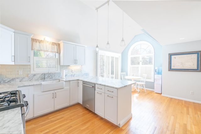 34 Polaris Drive, Mashpee, MA 02649