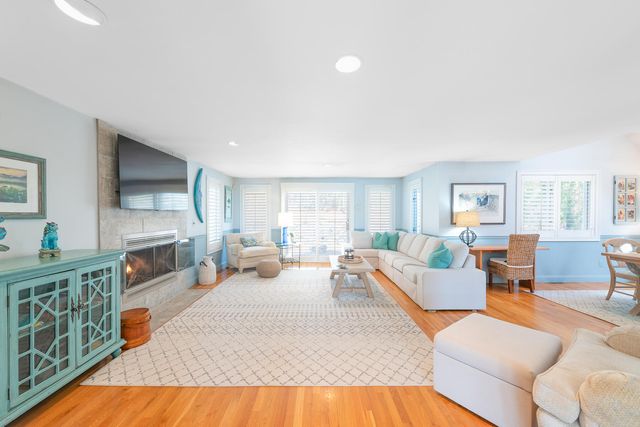 34 Polaris Drive, Mashpee, MA 02649