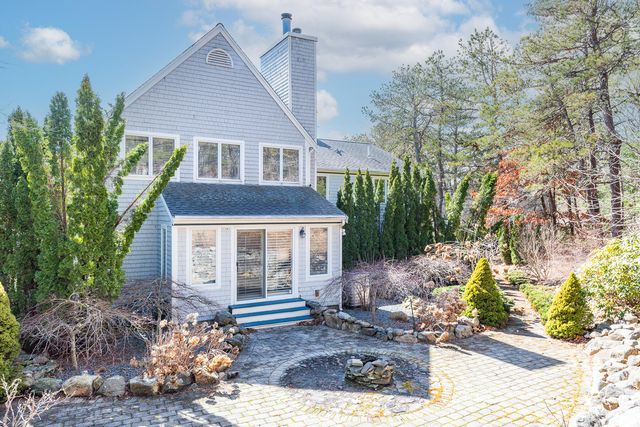 34 Polaris Drive, Mashpee, MA 02649