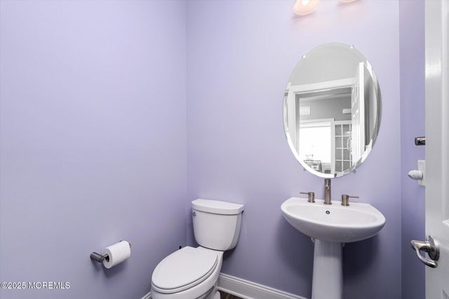 17 Landmark, Monroe, NJ 08831
