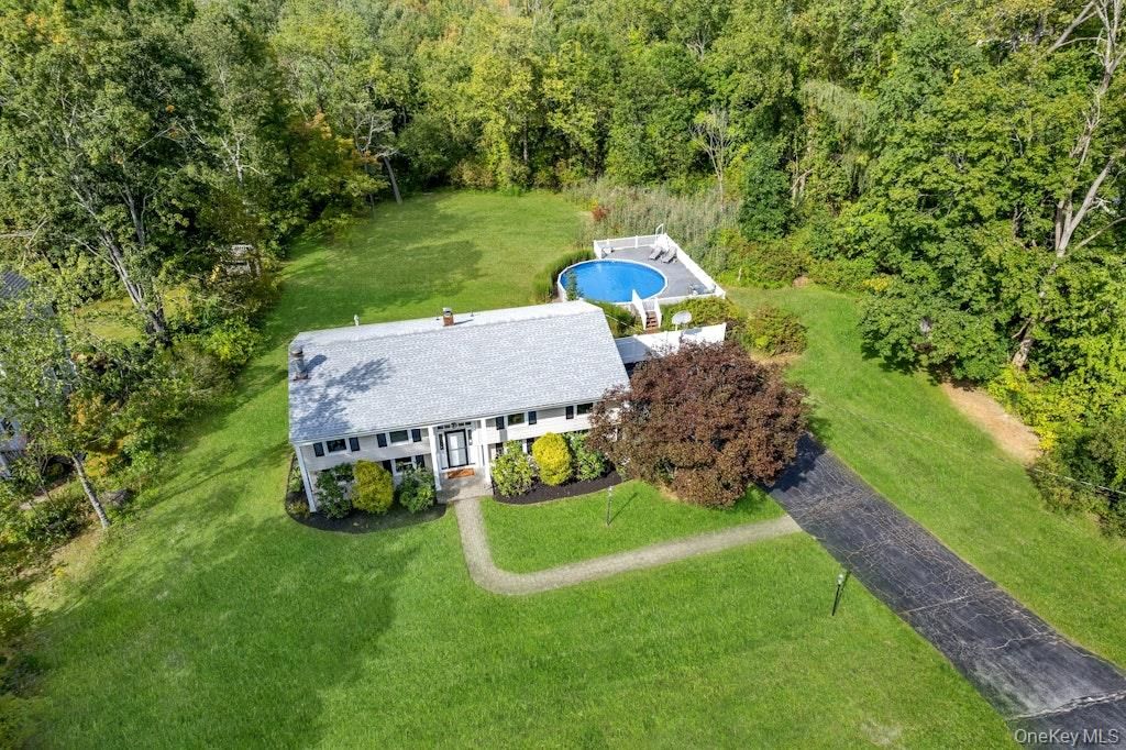 142 Loder Road, Yorktown Heights, NY 10598 — photo 2