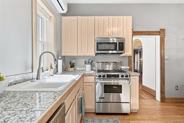 1970 S Ogden Street, Denver, CO 80210