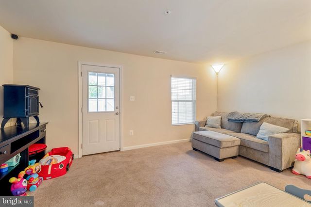 8335 DAYDREAM CRES, Pasadena, MD 21122