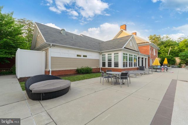 8335 DAYDREAM CRES, Pasadena, MD 21122