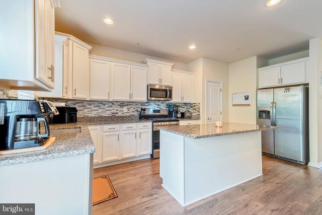 8335 DAYDREAM CRES, Pasadena, MD 21122
