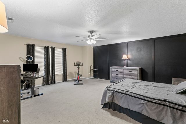 6911 Woodland Heights Drive, Avon, IN 46123