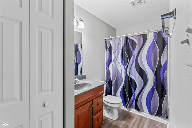 6911 Woodland Heights Drive, Avon, IN 46123