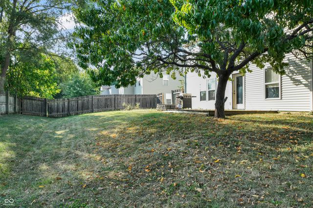 6911 Woodland Heights Drive, Avon, IN 46123