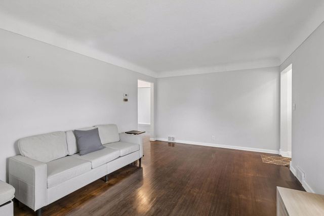 1257 Smith Avenue S, West Saint Paul, MN 55118