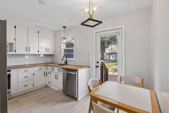 1257 Smith Avenue S, West Saint Paul, MN 55118