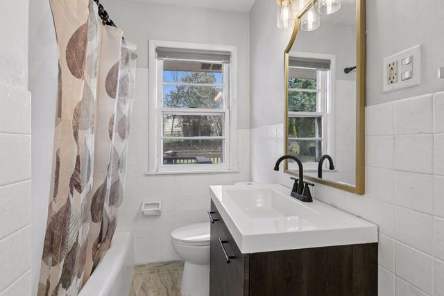 1257 Smith Avenue S, West Saint Paul, MN 55118