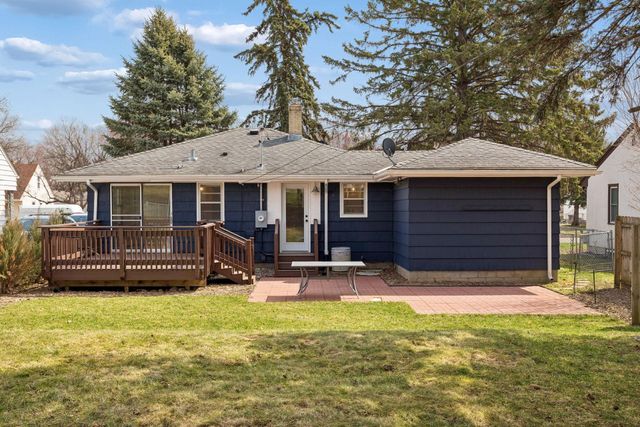 1257 Smith Avenue S, West Saint Paul, MN 55118